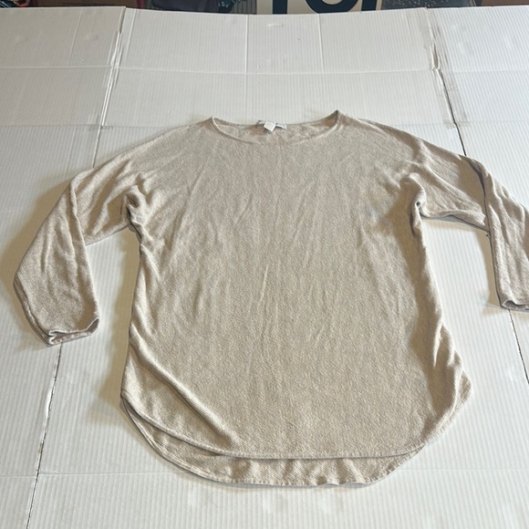 Michael Michael Kors Beige light elbow length Sleeve Top w waffle look design - Picture 2 of 11